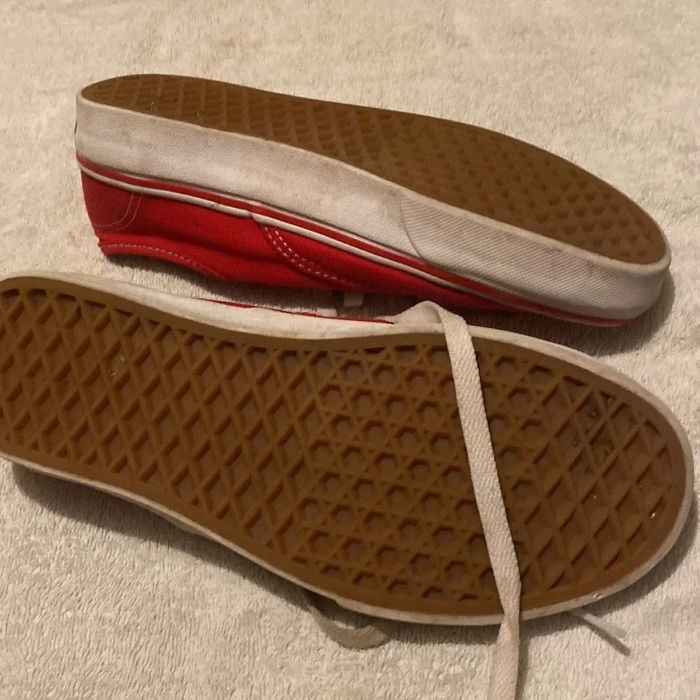 VANS Red Canvas Lace Up - Womens 7.5 -Mens 6​​​ - Picture 4 of 5